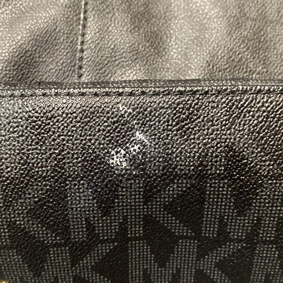 Michael by Michael Kors Signature Zip Top Bag - Picture 4 of 8